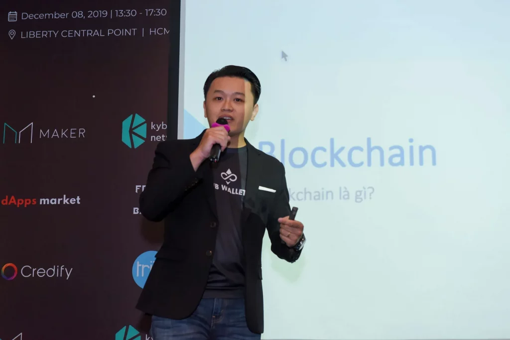 What you need to know: Blockchain, Dapps & DeFi - Mr.Thanh Son, HB Wallet